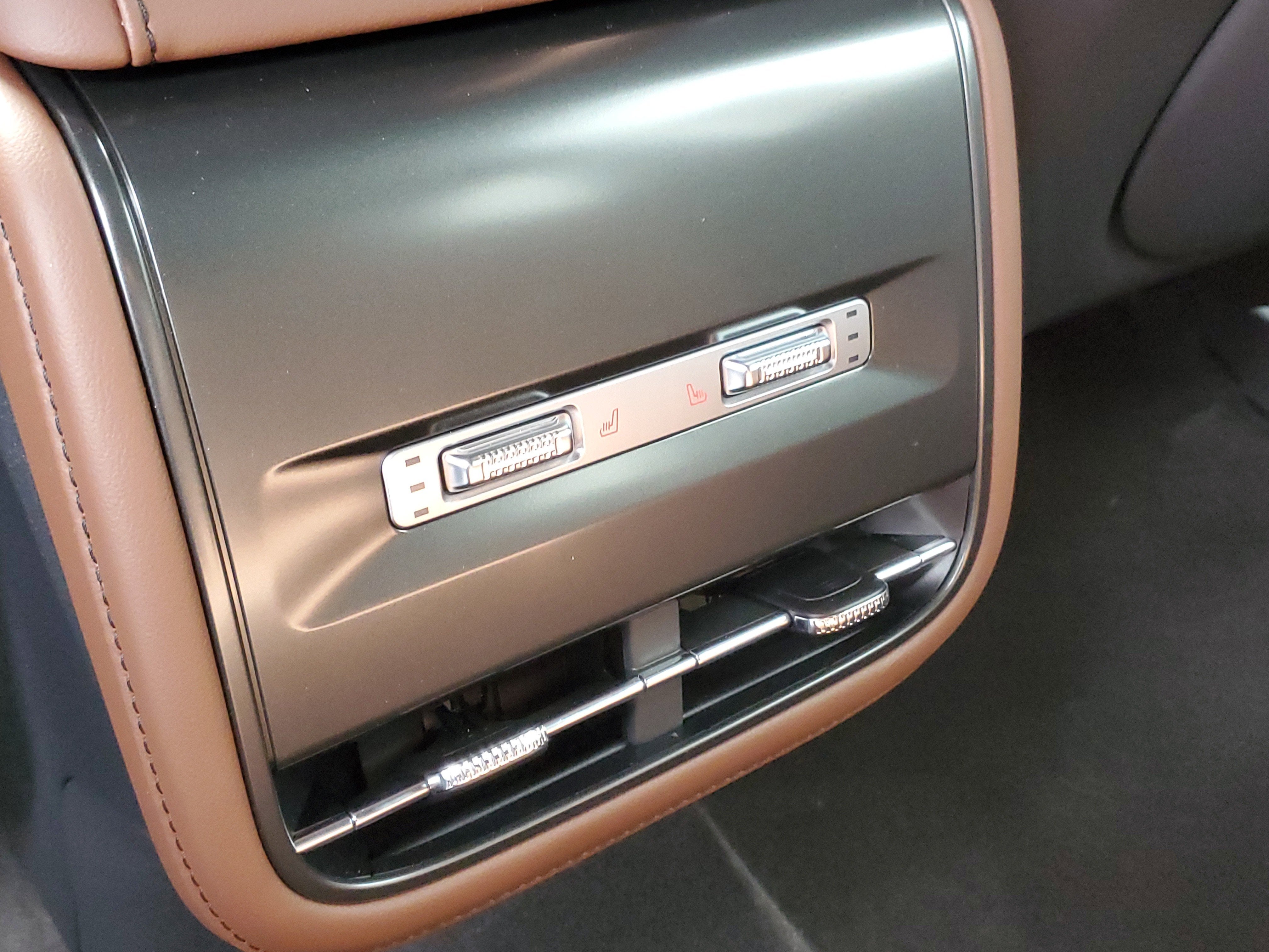 2026 Lincoln Nautilus Reserve Hybrid