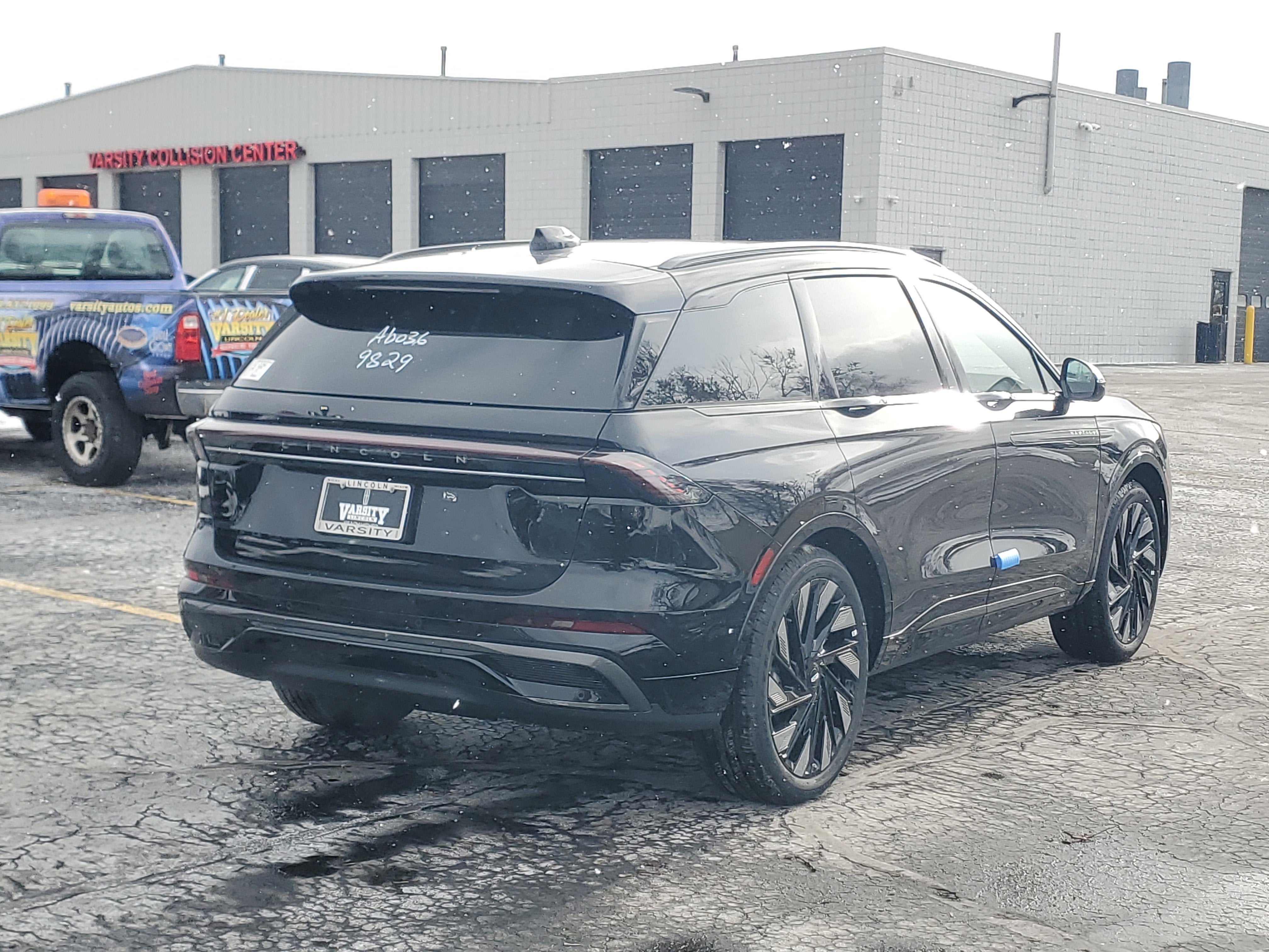 2026 Lincoln Nautilus Reserve Hybrid