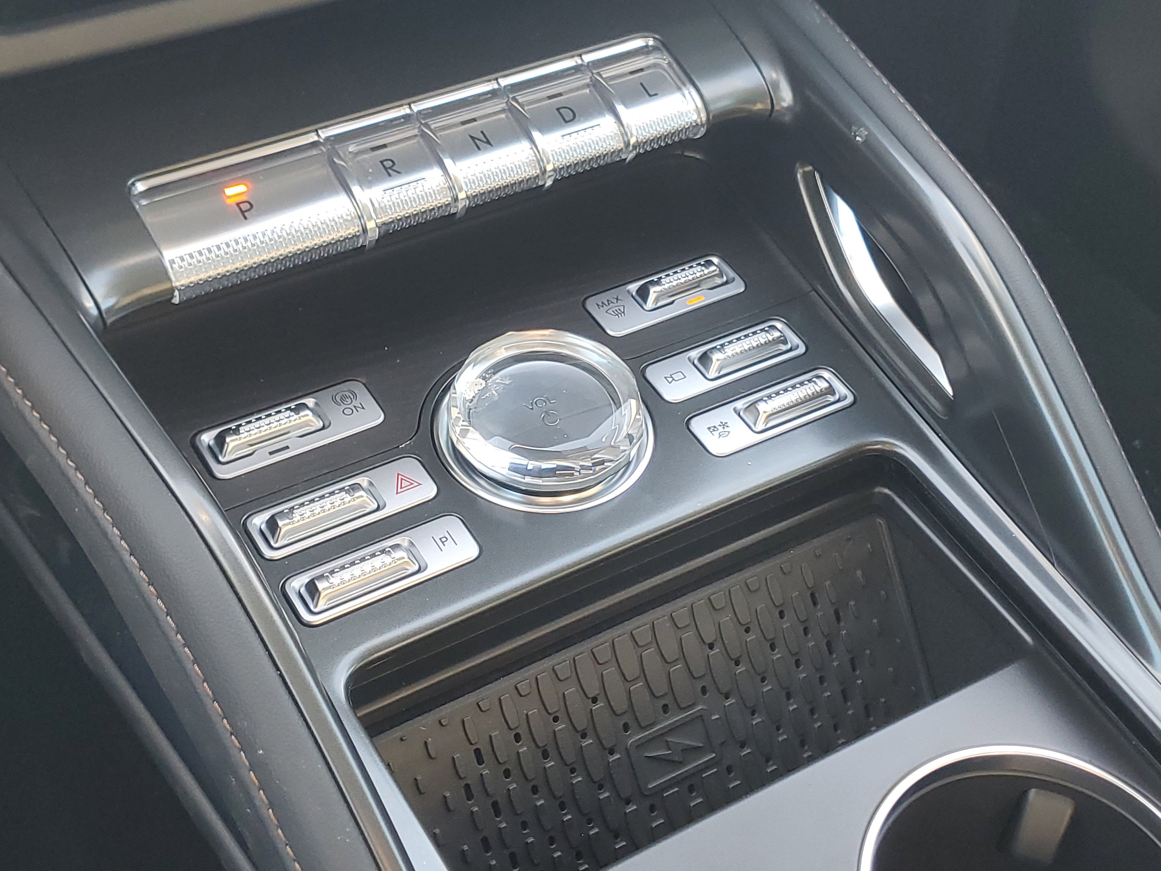 2026 Lincoln Nautilus Reserve Hybrid