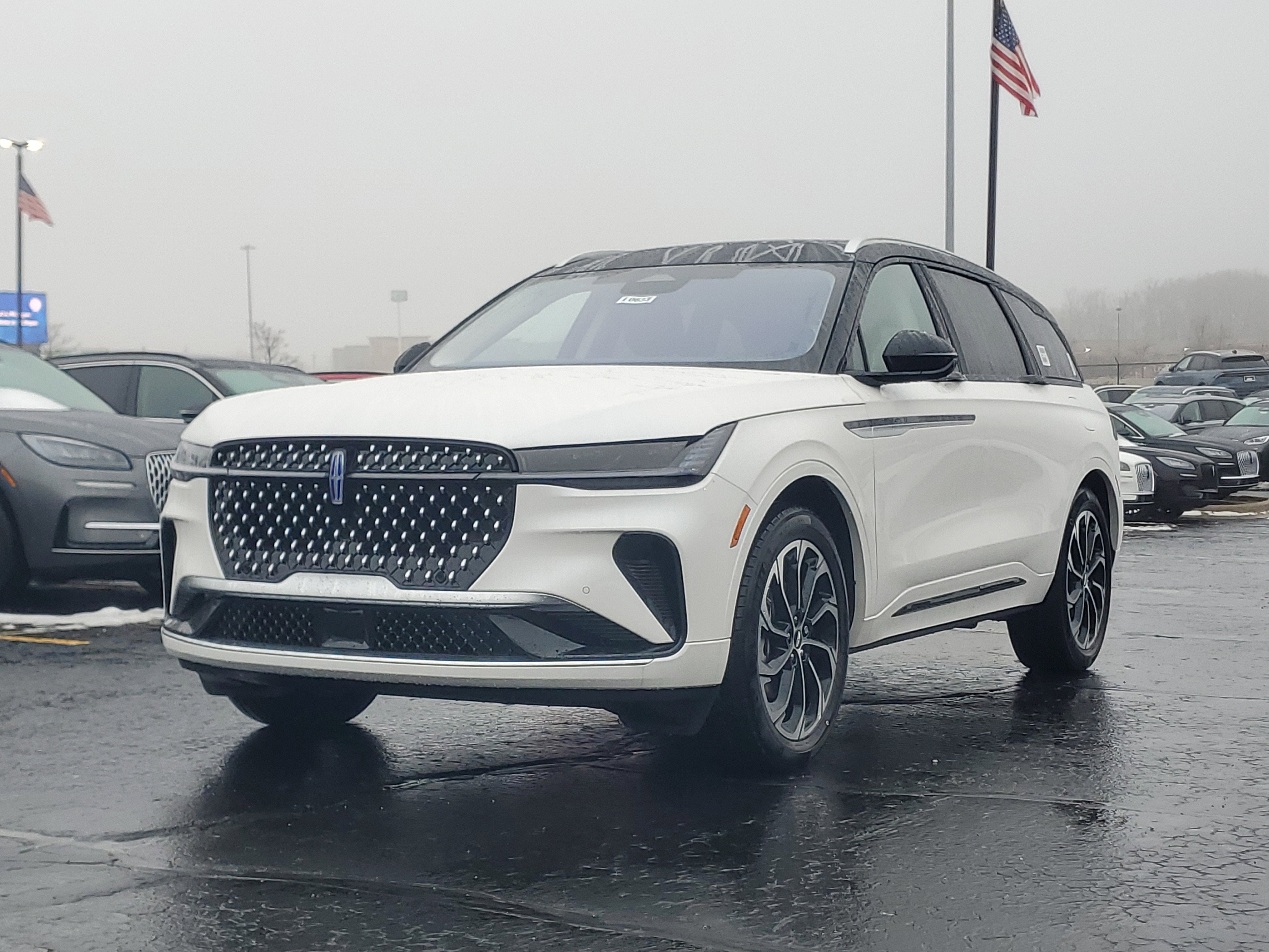 2026 Lincoln Nautilus Reserve Hybrid