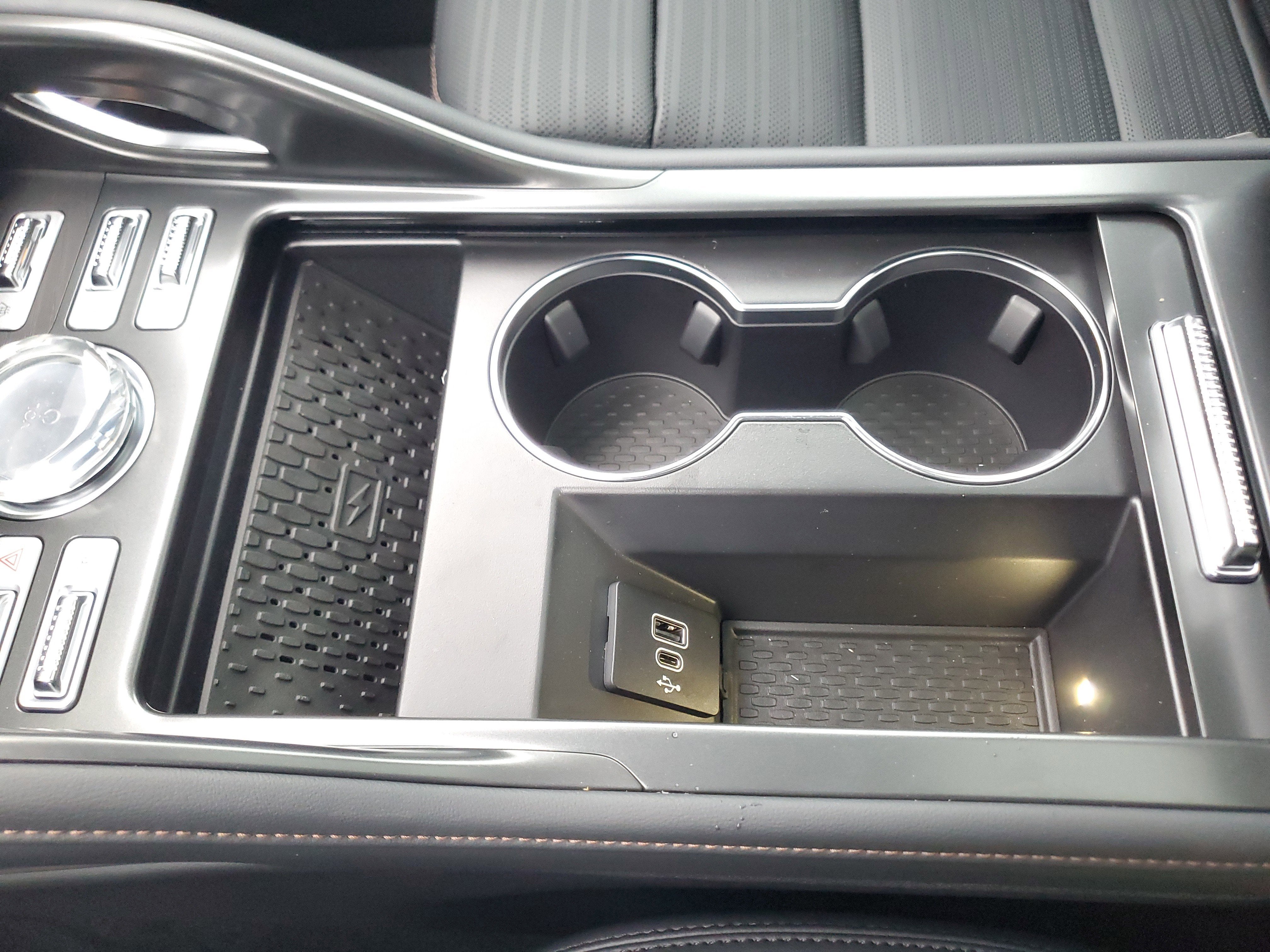 2026 Lincoln Nautilus Reserve Hybrid