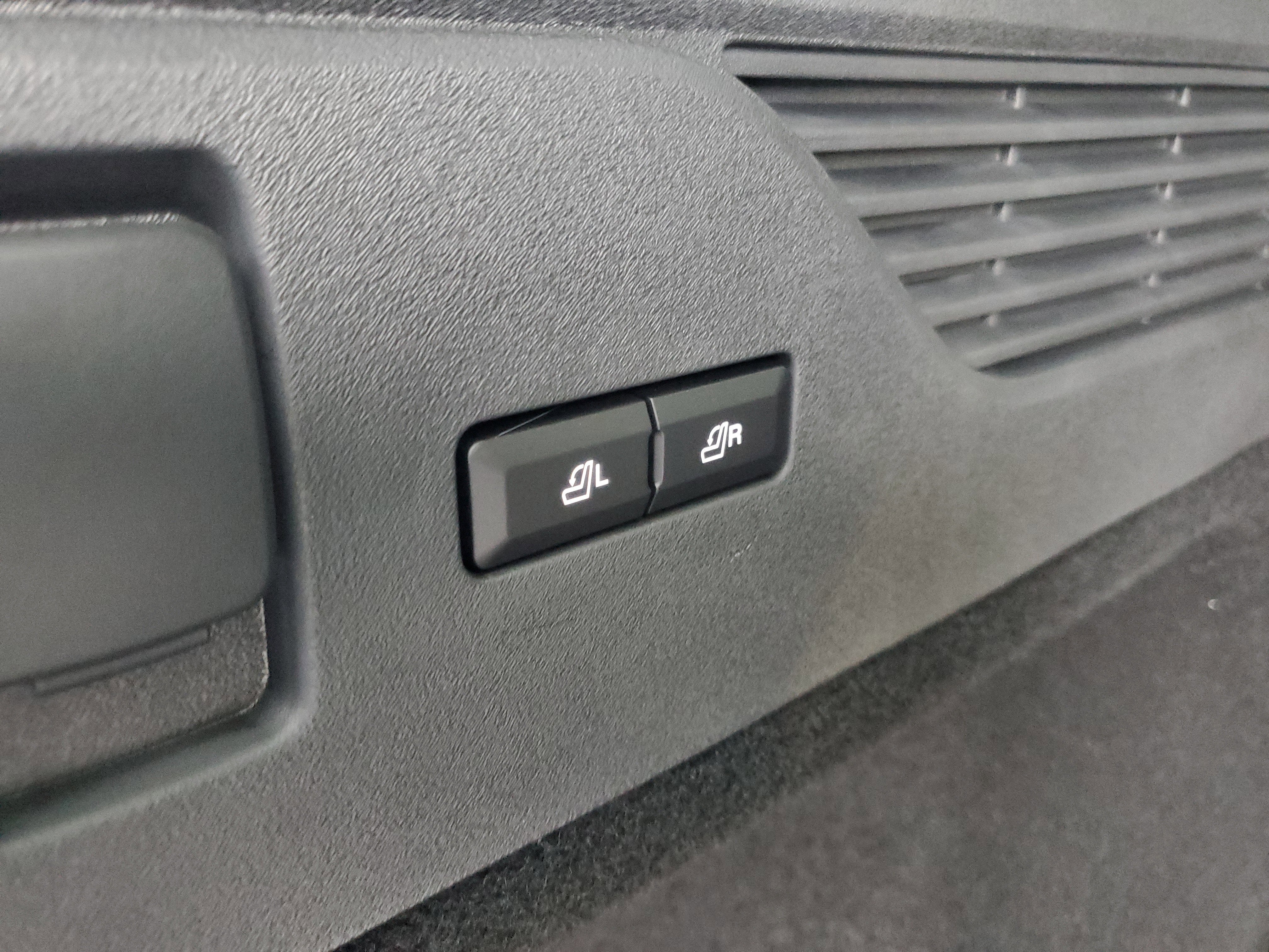 2026 Lincoln Nautilus Reserve Hybrid