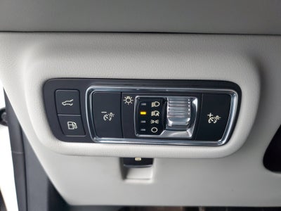 2026 Lincoln Nautilus Reserve Hybrid