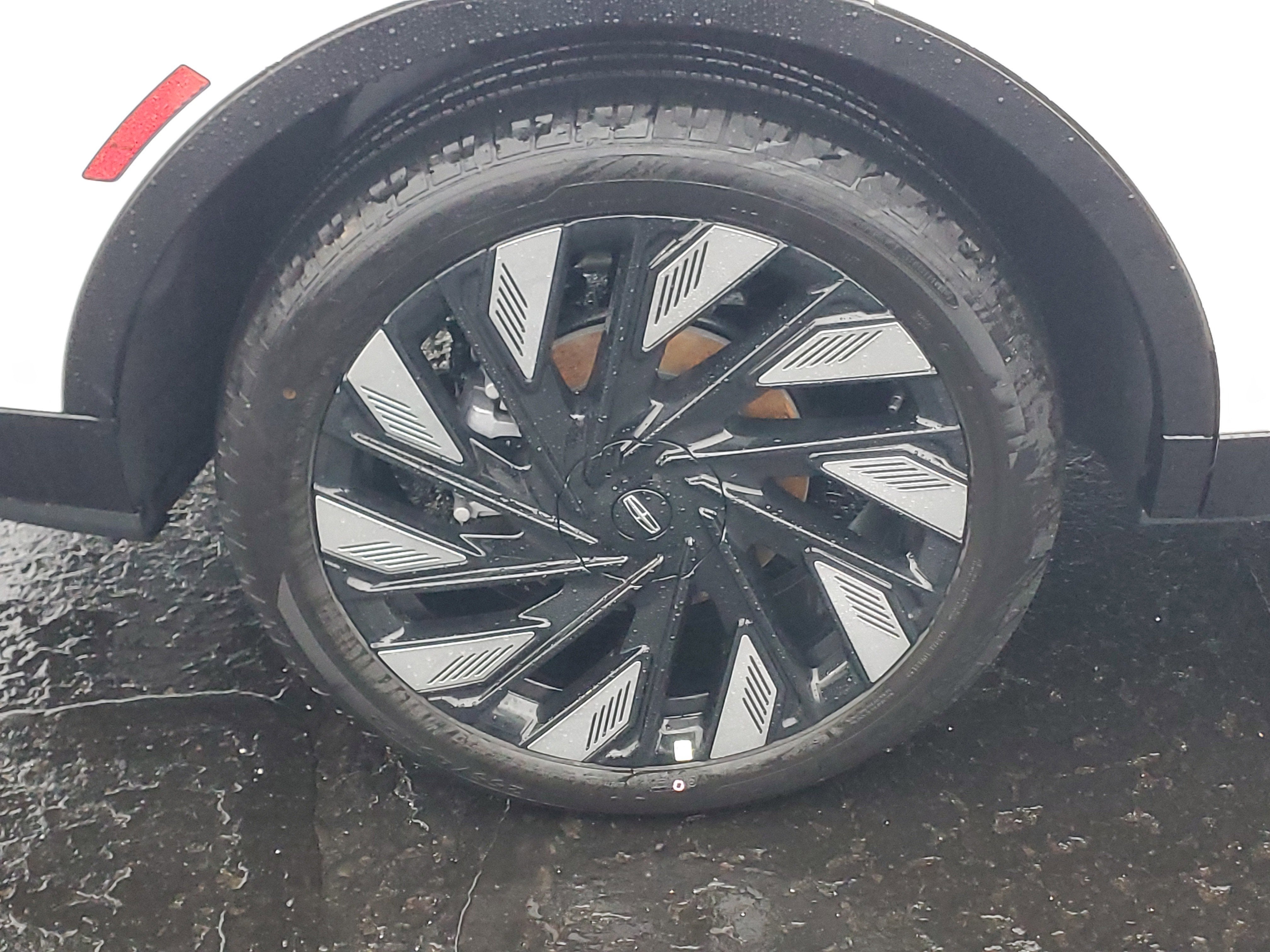 2026 Lincoln Nautilus Reserve Hybrid