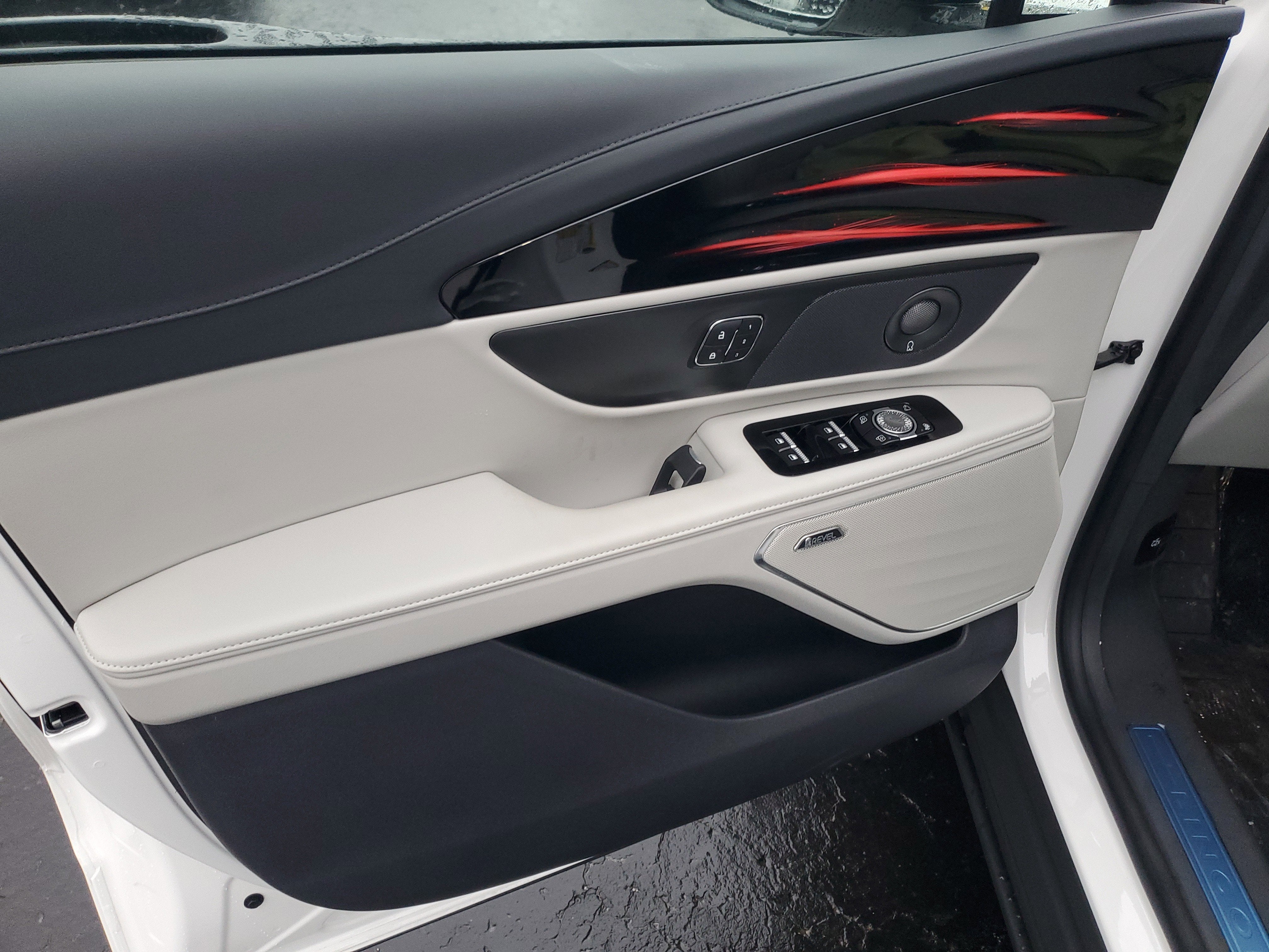 2026 Lincoln Nautilus Reserve Hybrid