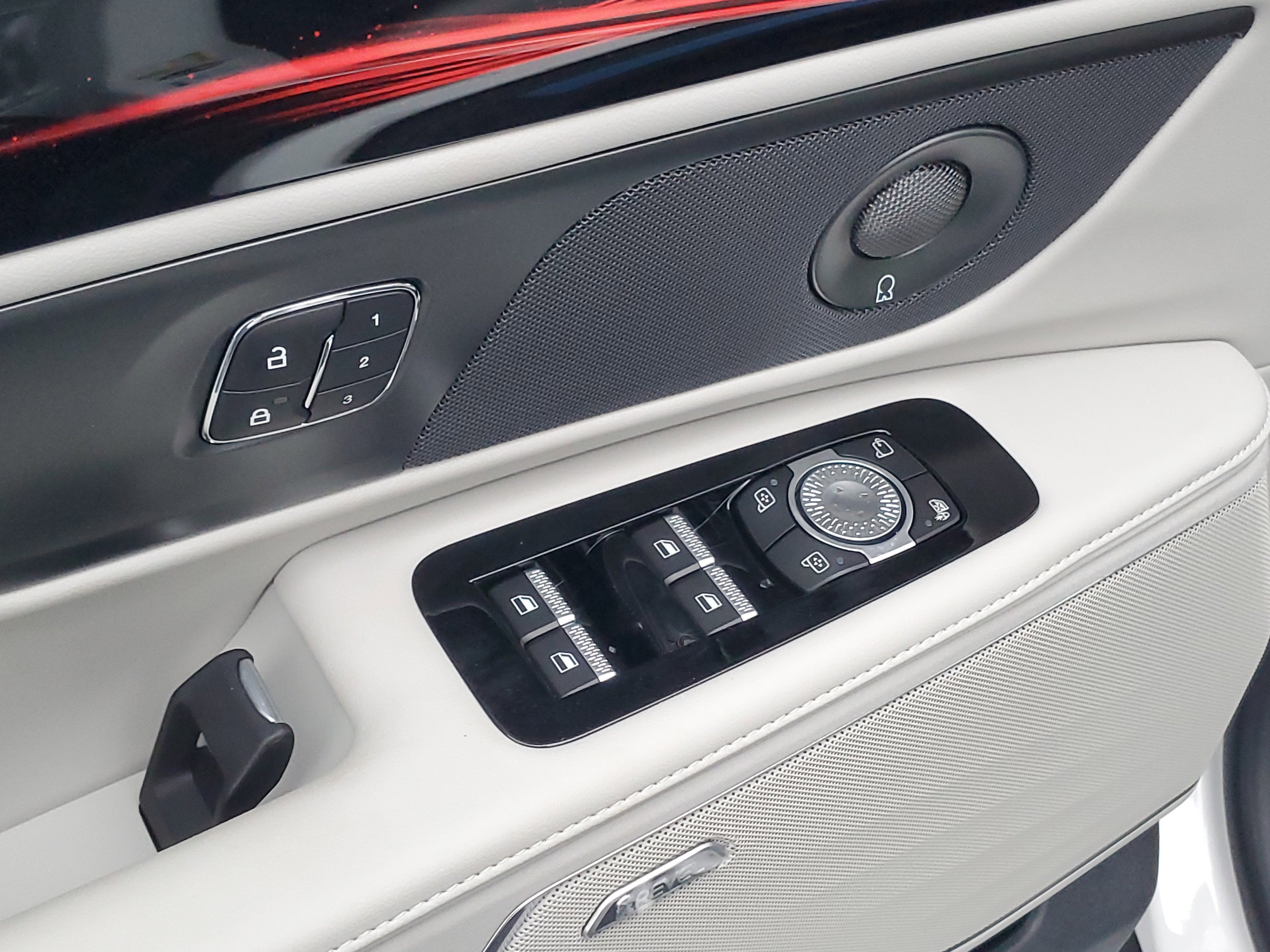 2026 Lincoln Nautilus Reserve Hybrid