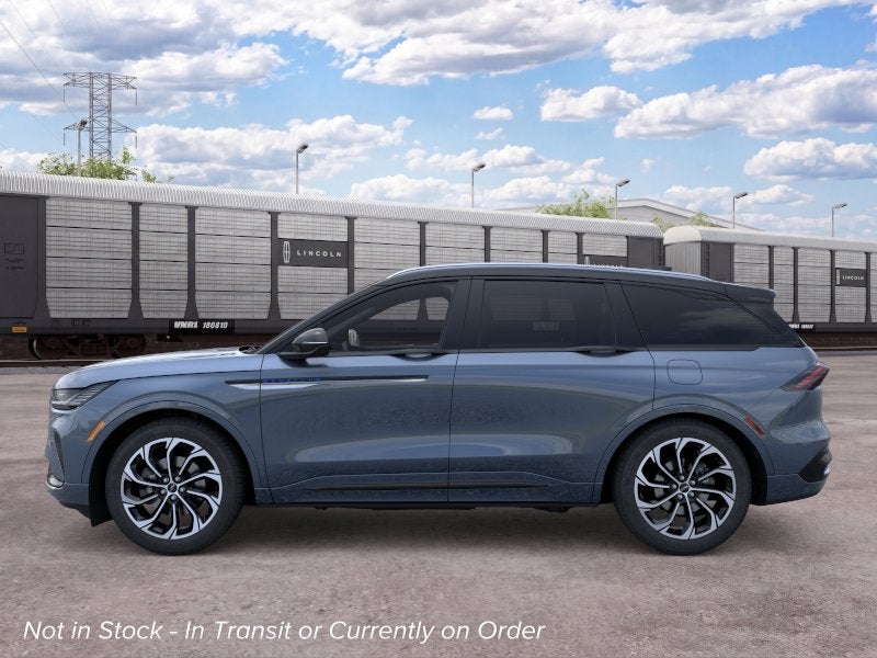 2026 Lincoln Nautilus Reserve Hybrid