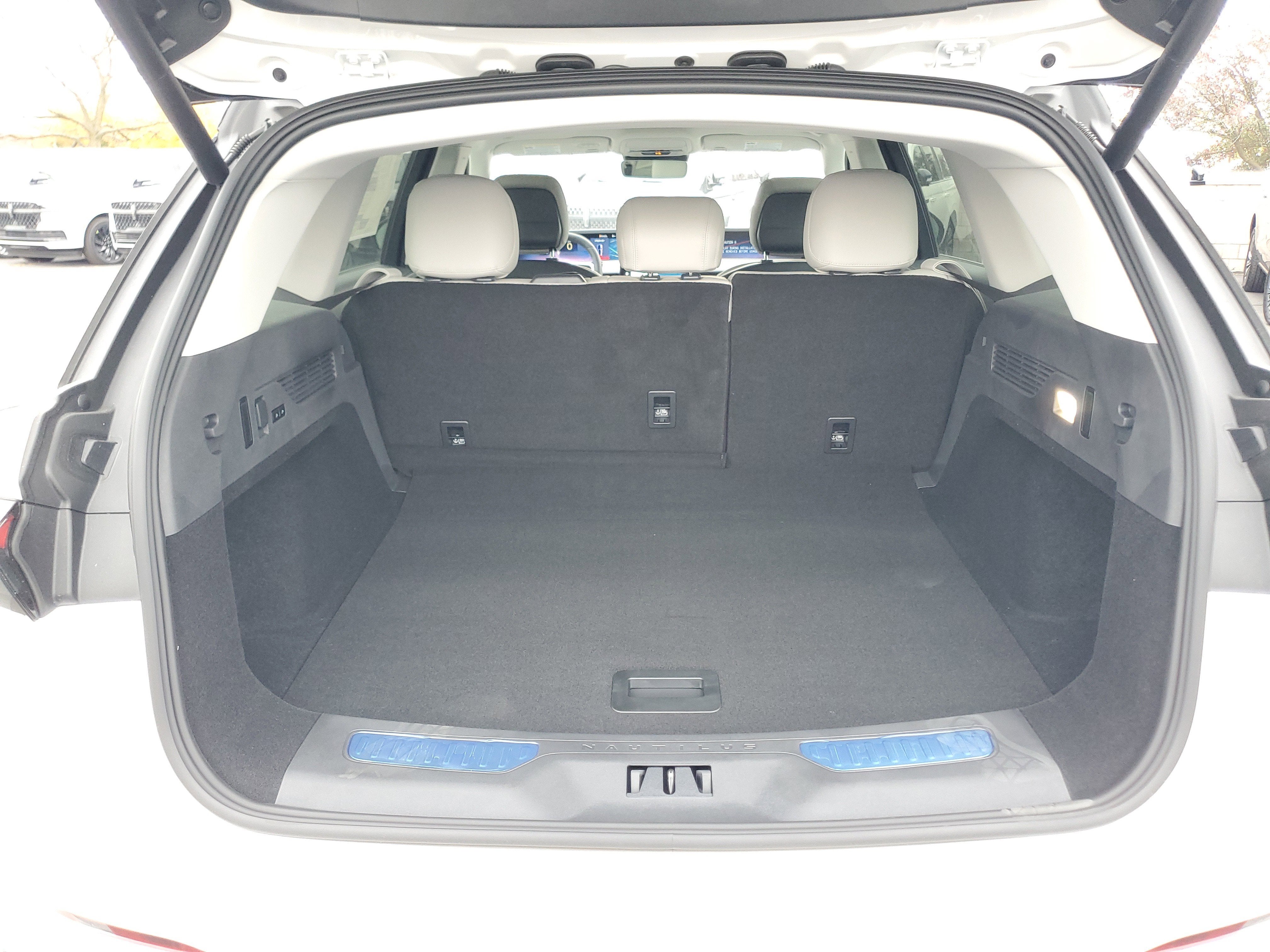 2026 Lincoln Nautilus Reserve