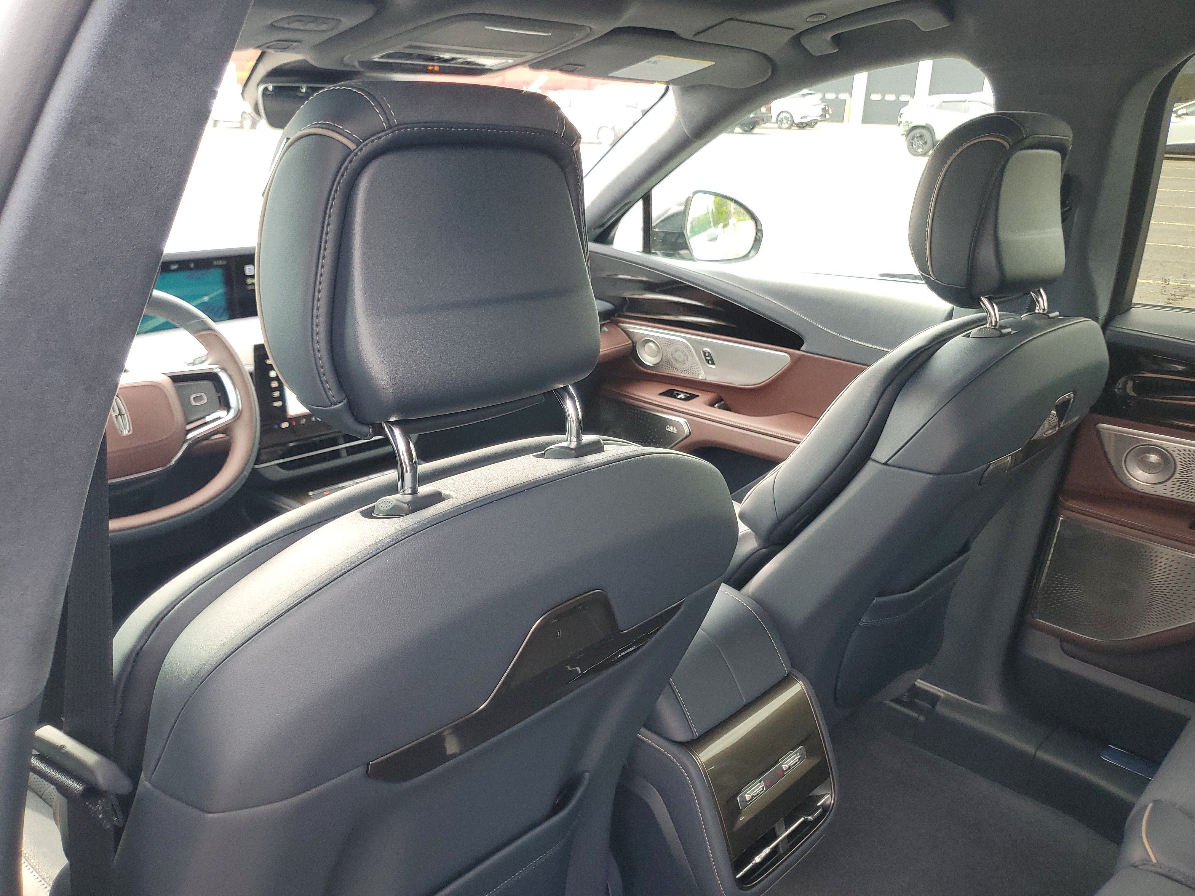 2026 Lincoln Nautilus Black Label Hybrid
