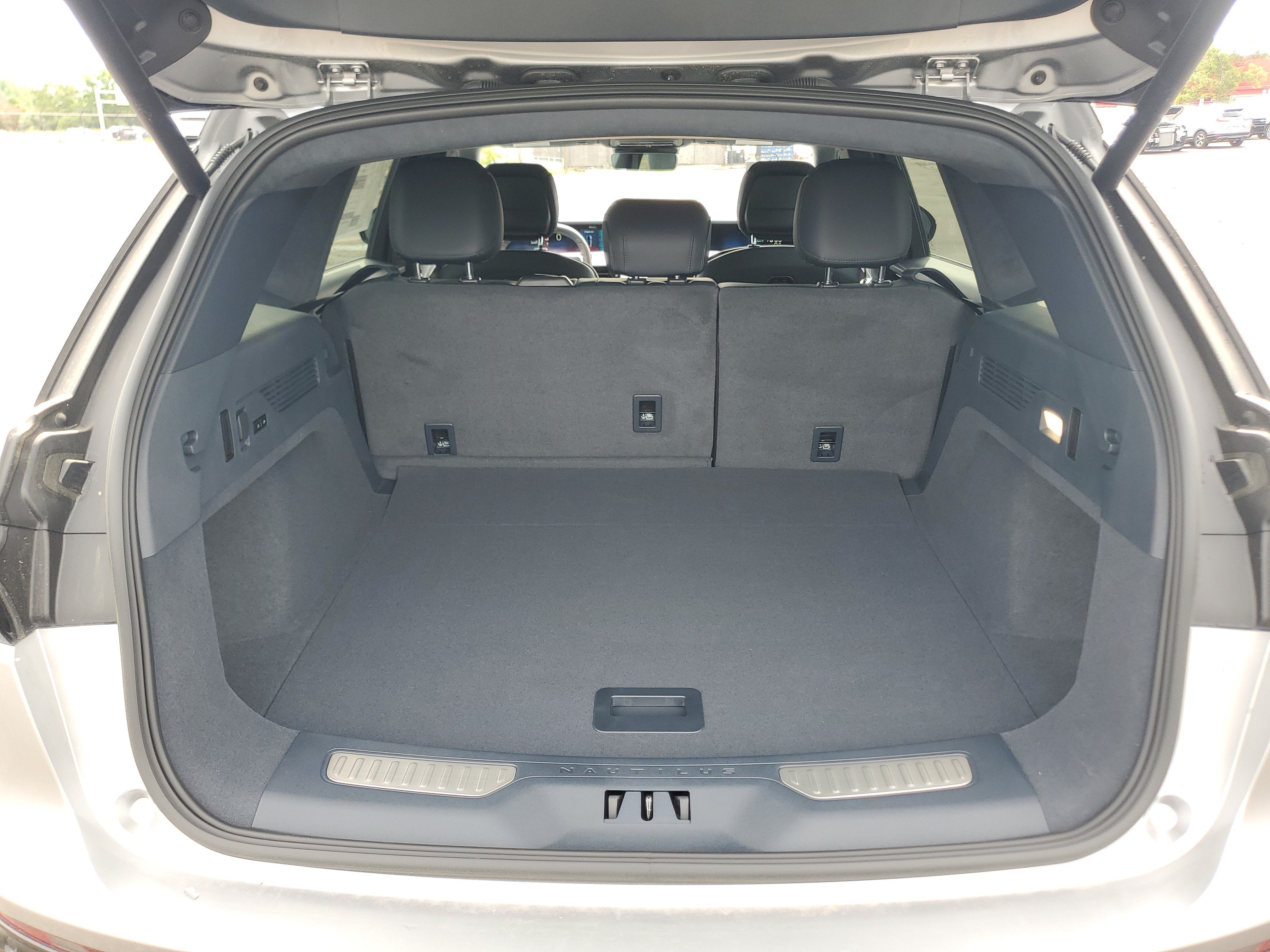 2026 Lincoln Nautilus Black Label Hybrid