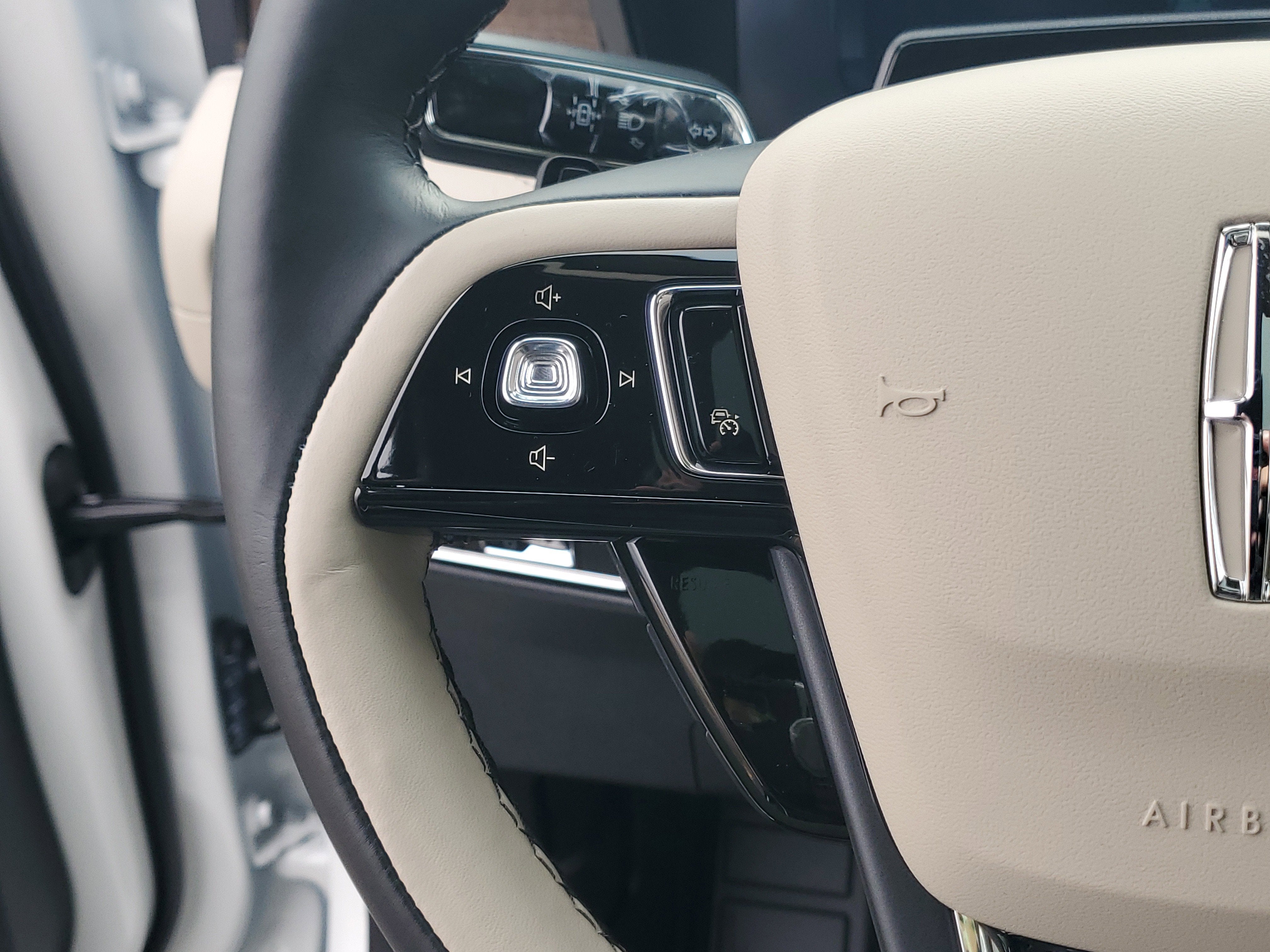 2026 Lincoln Corsair Grand Touring Hybrid