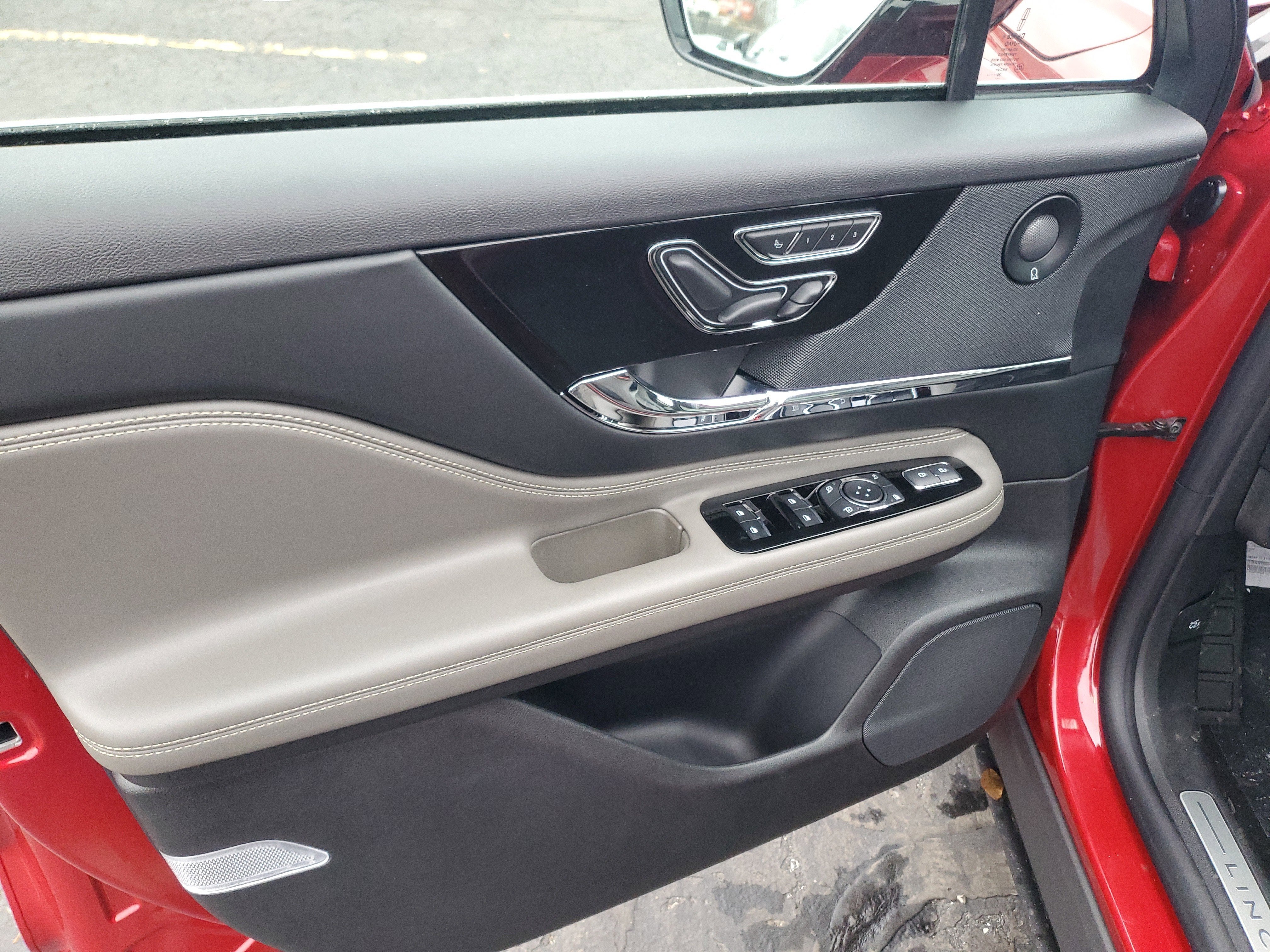 2026 Lincoln Corsair Grand Touring Hybrid