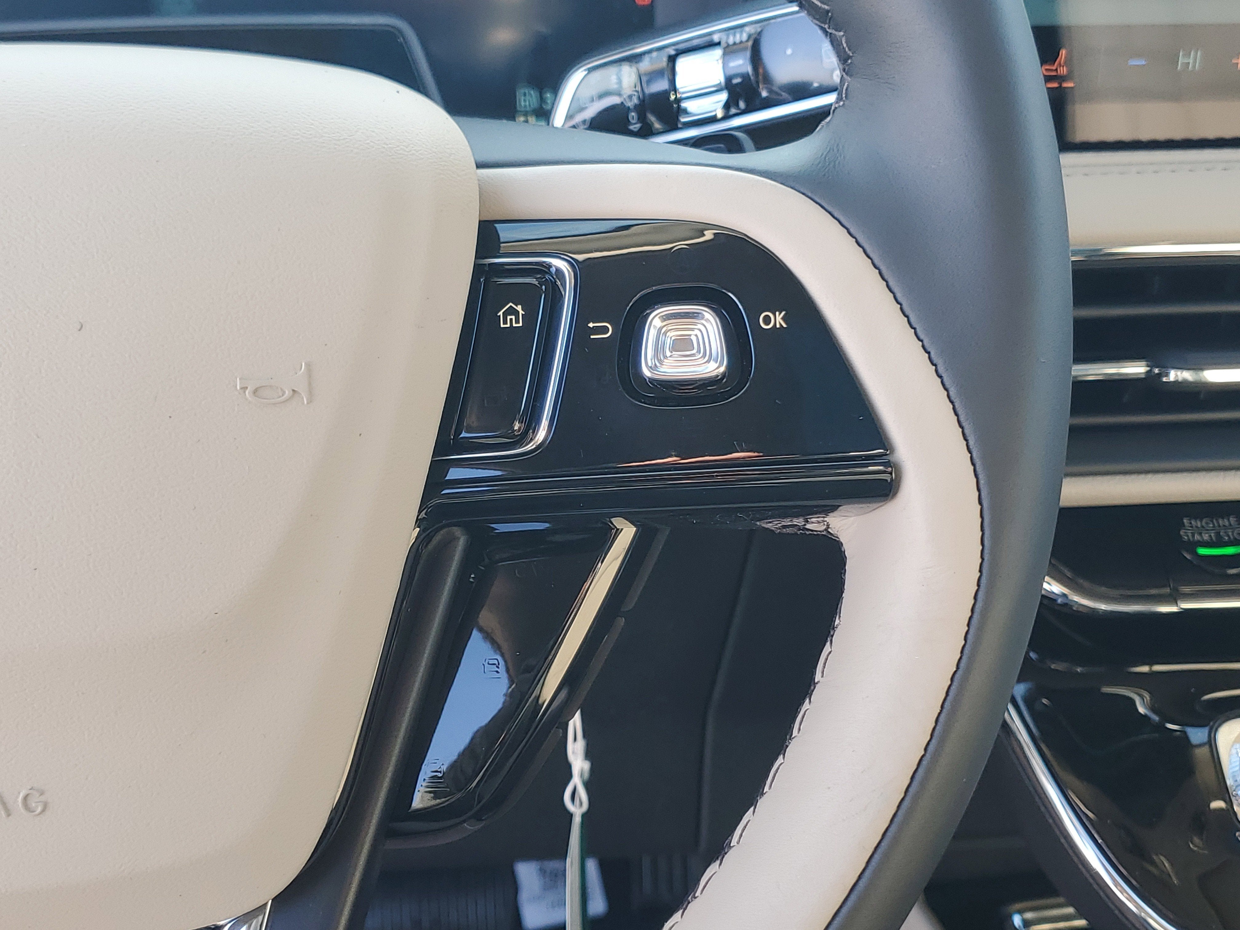 2026 Lincoln Corsair Grand Touring Hybrid