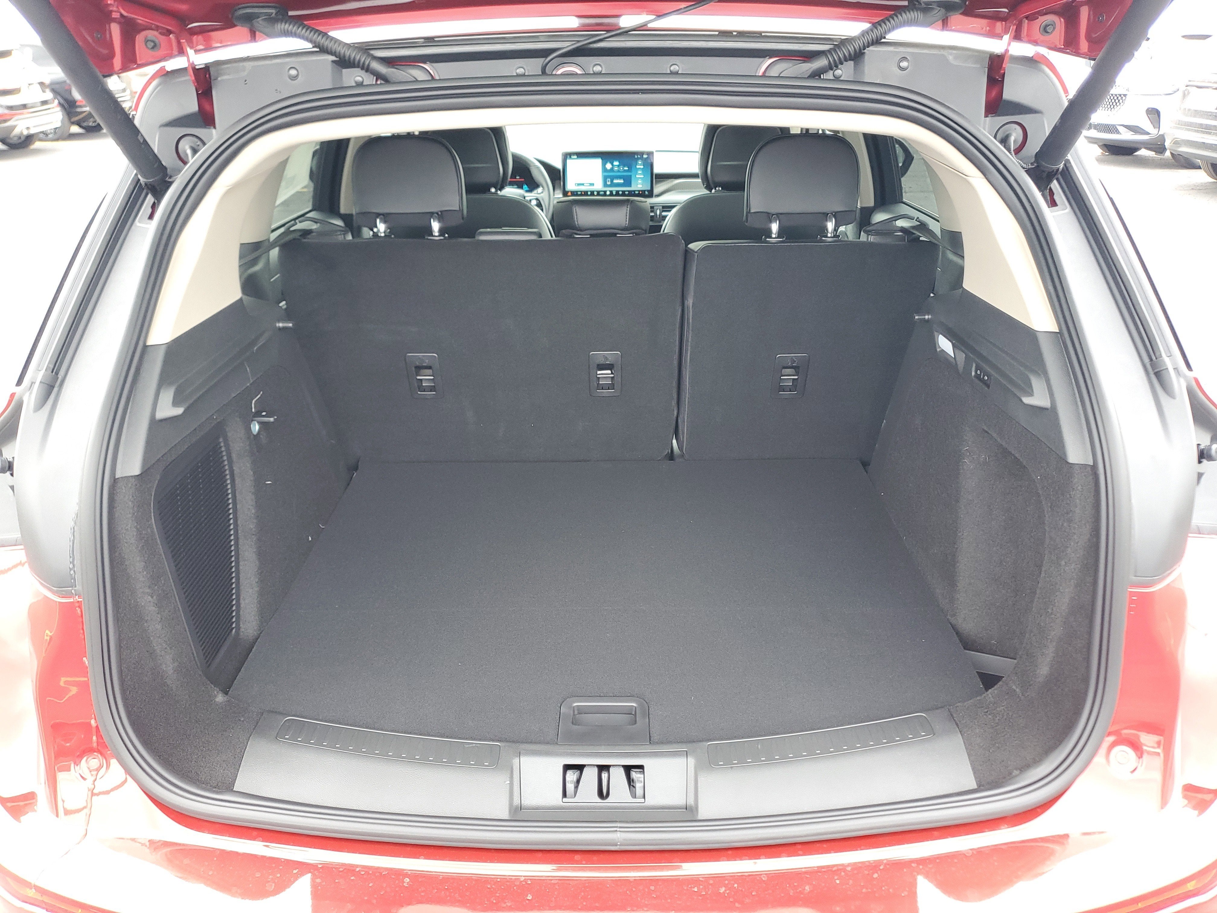 2026 Lincoln Corsair Grand Touring Hybrid