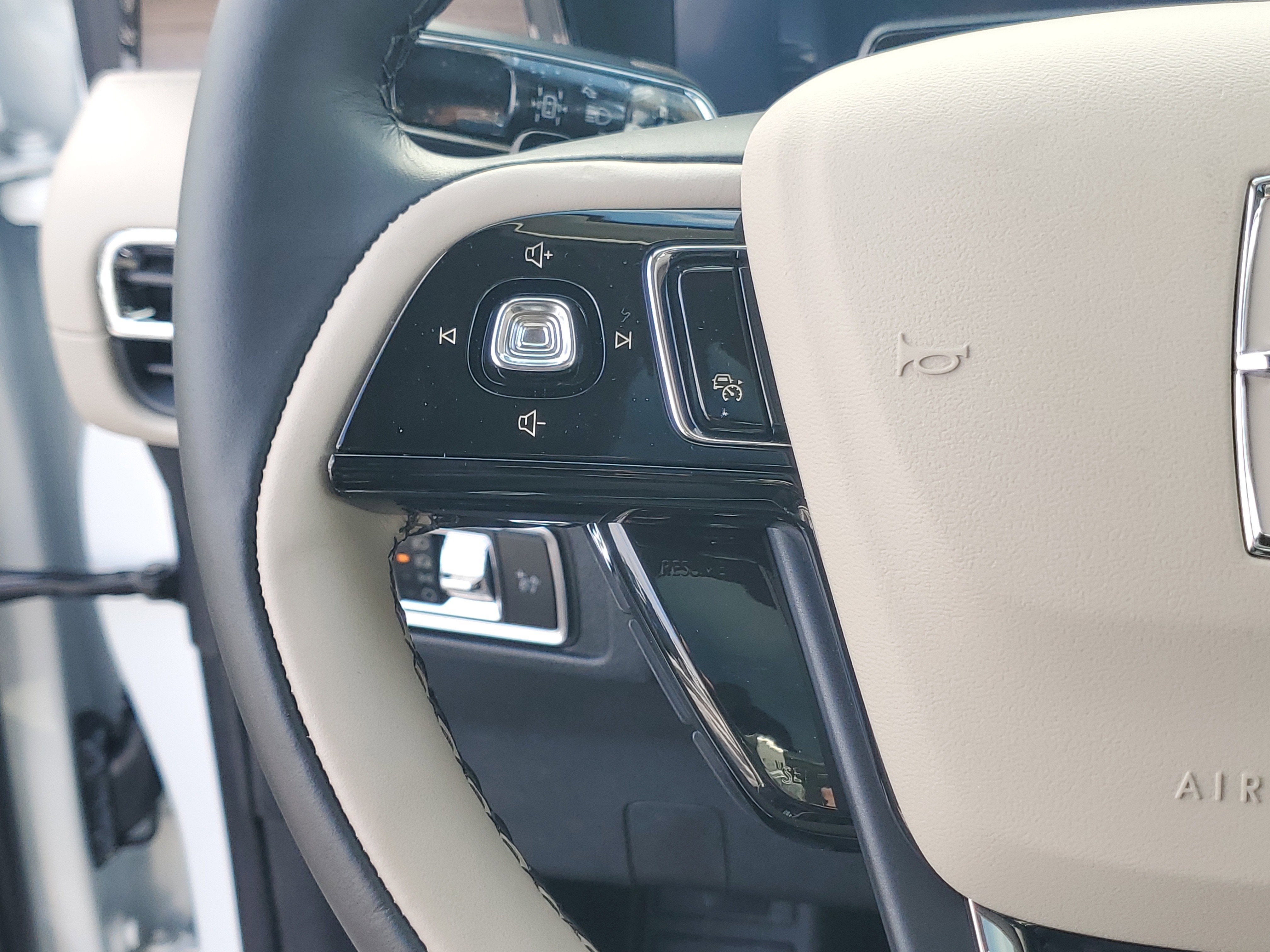 2026 Lincoln Corsair Grand Touring Hybrid