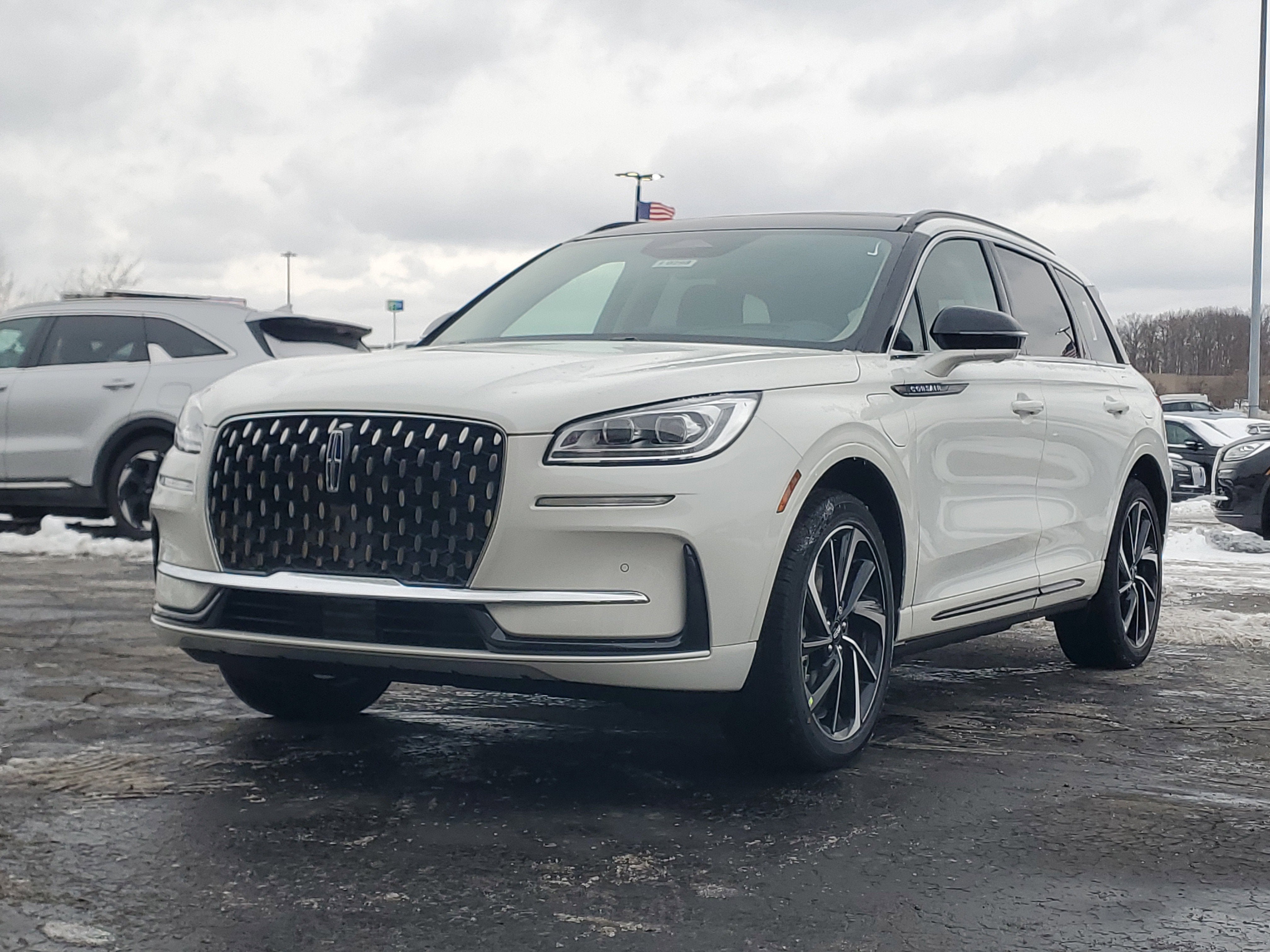 2026 Lincoln Corsair Grand Touring Hybrid