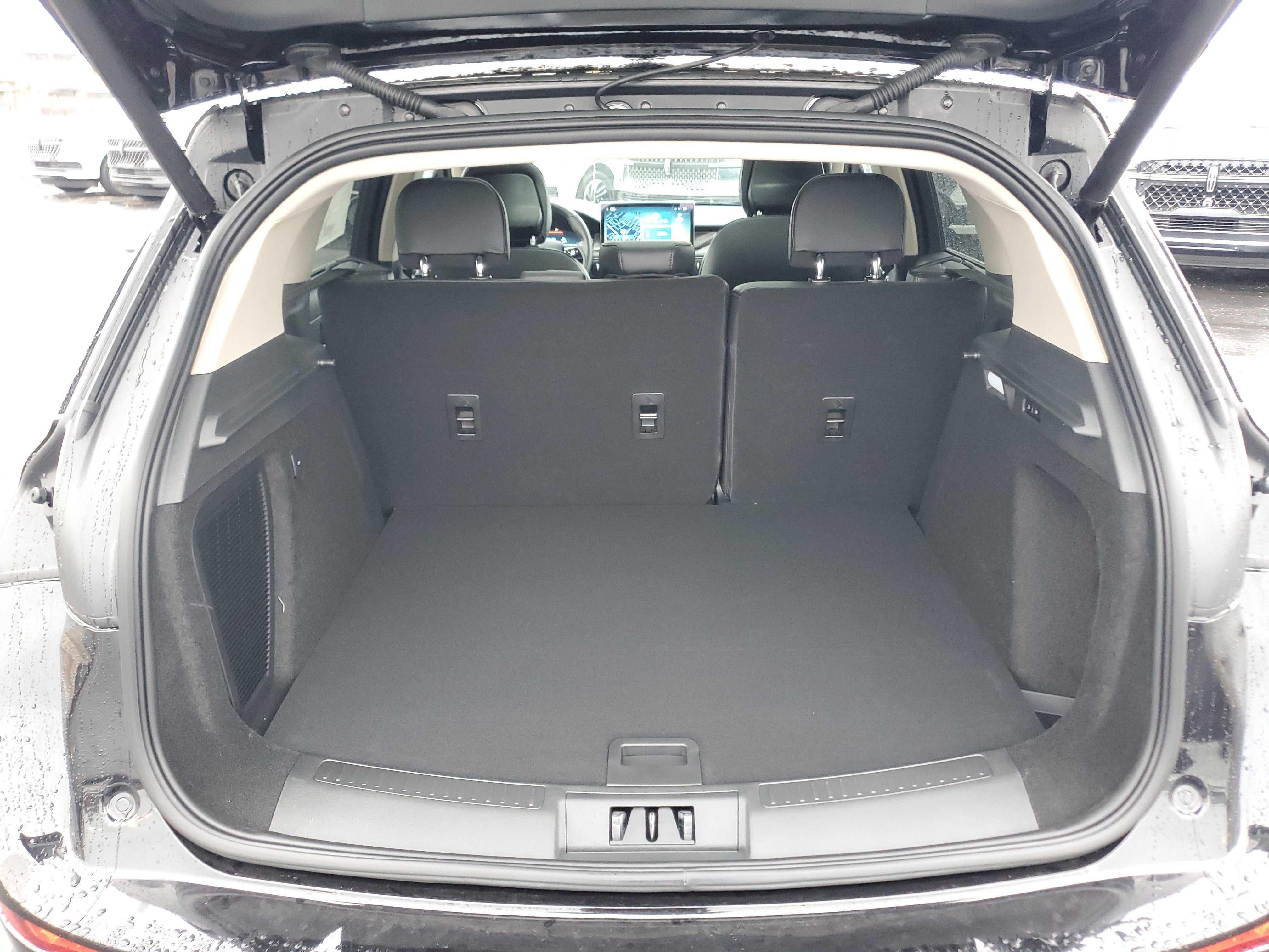 2026 Lincoln Corsair Grand Touring Hybrid