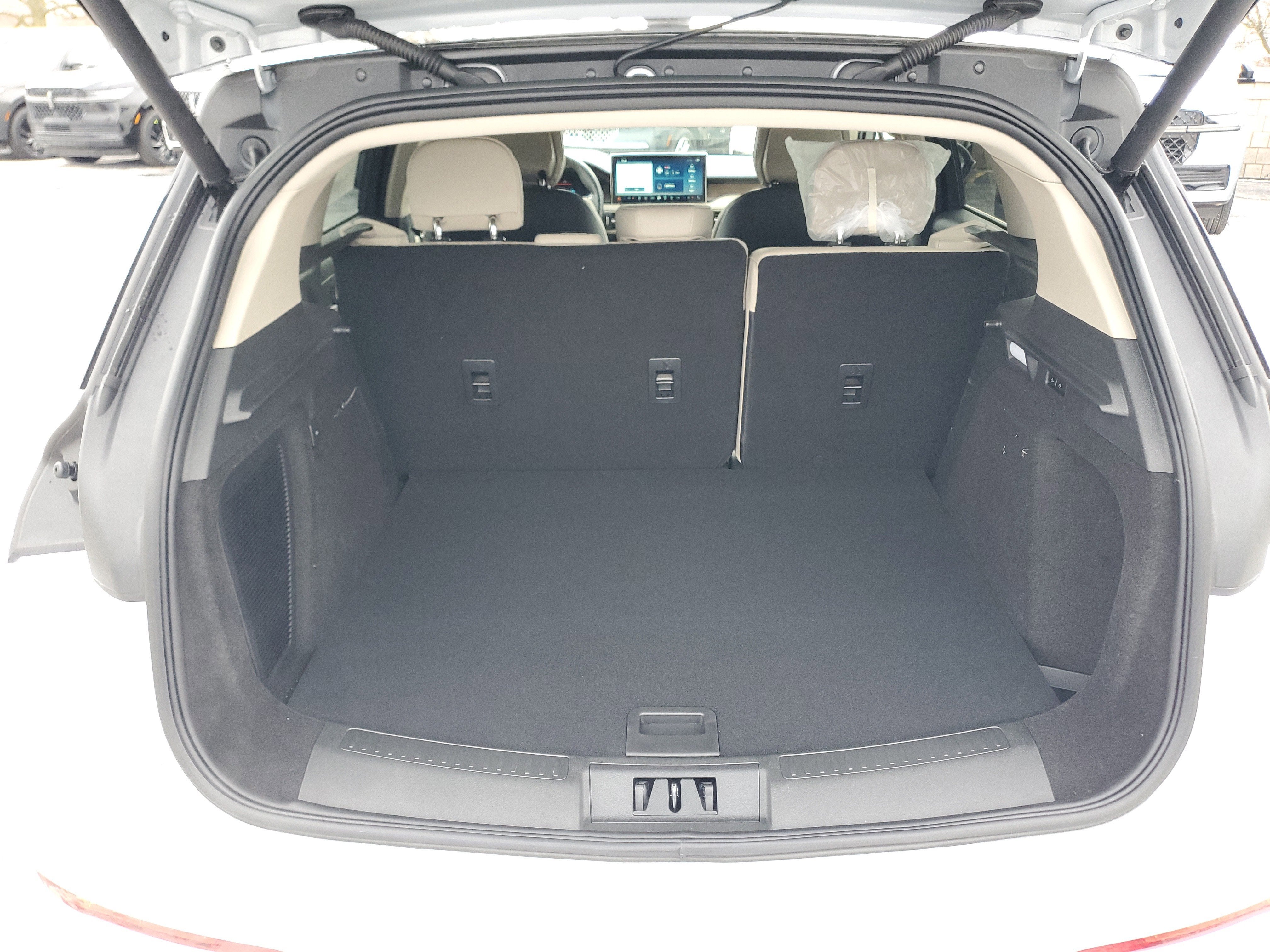 2026 Lincoln Corsair Grand Touring Hybrid