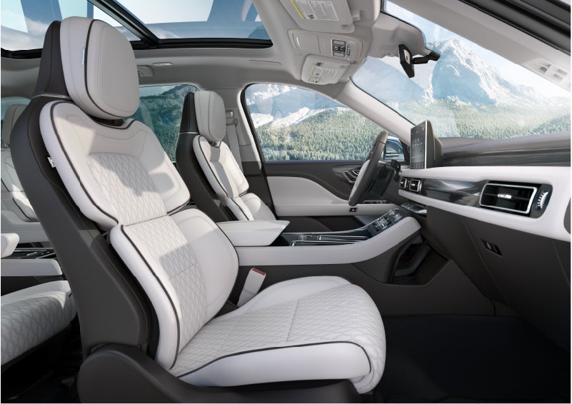 The interior of a Lincoln Aviator® Black Label model is shown in the Chalet theme | Varsity Lincoln in Novi MI