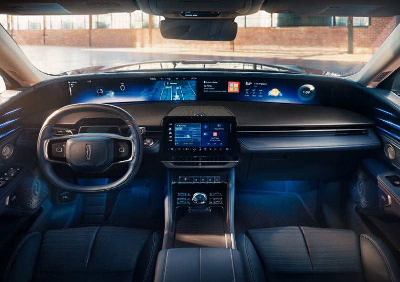 The panoramic display is shown in a 2025 Lincoln Nautilus® SUV. | Varsity Lincoln in Novi MI