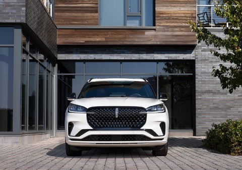 The front of a 2026 Lincoln Aviator® SUV is shown. | Varsity Lincoln in Novi MI