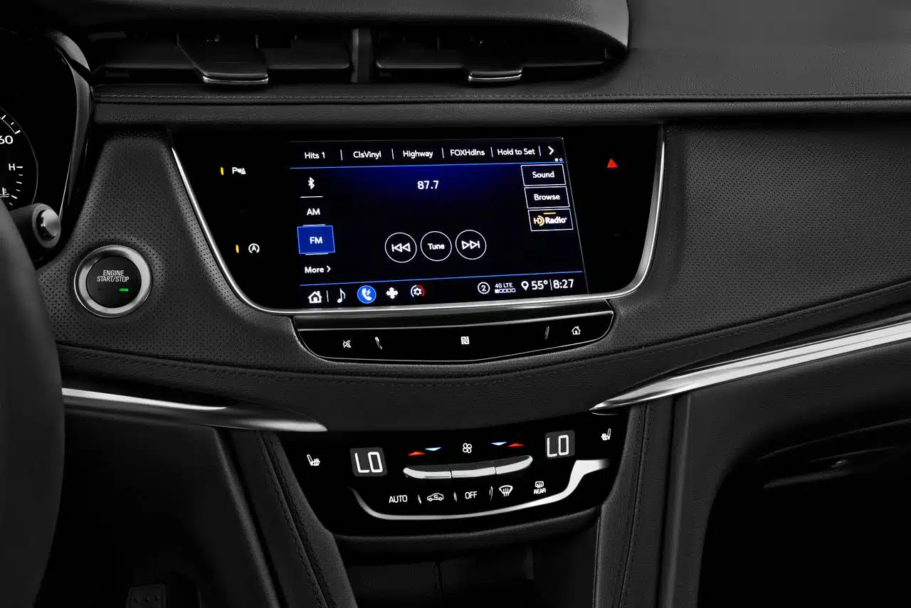 2026 Cadillac XT5 Technology