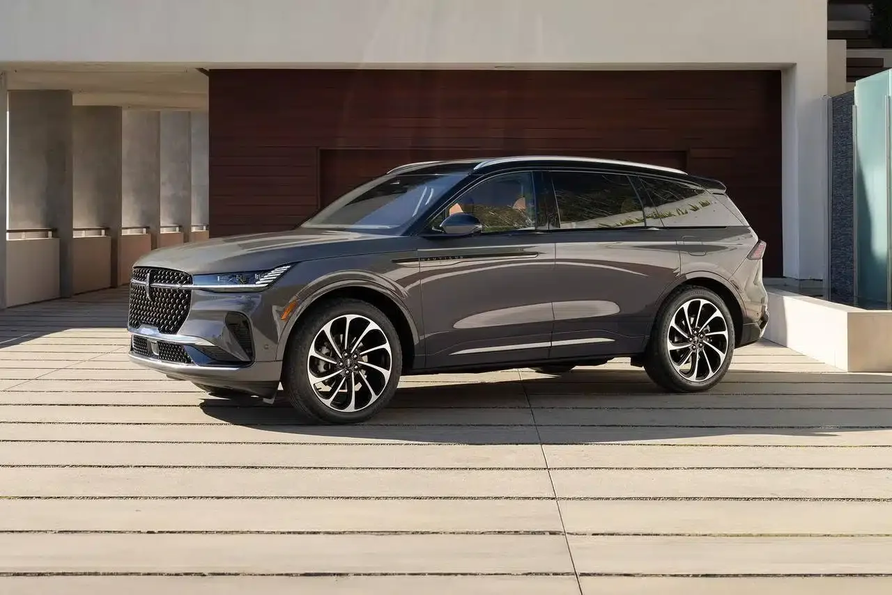 2026 Lincoln Nautilus Performance